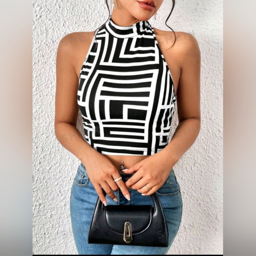 Open back crop top very cute